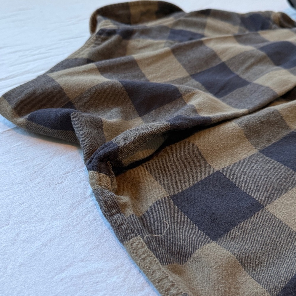 Vans Flannel Button-Up - Picture 9 of 9
